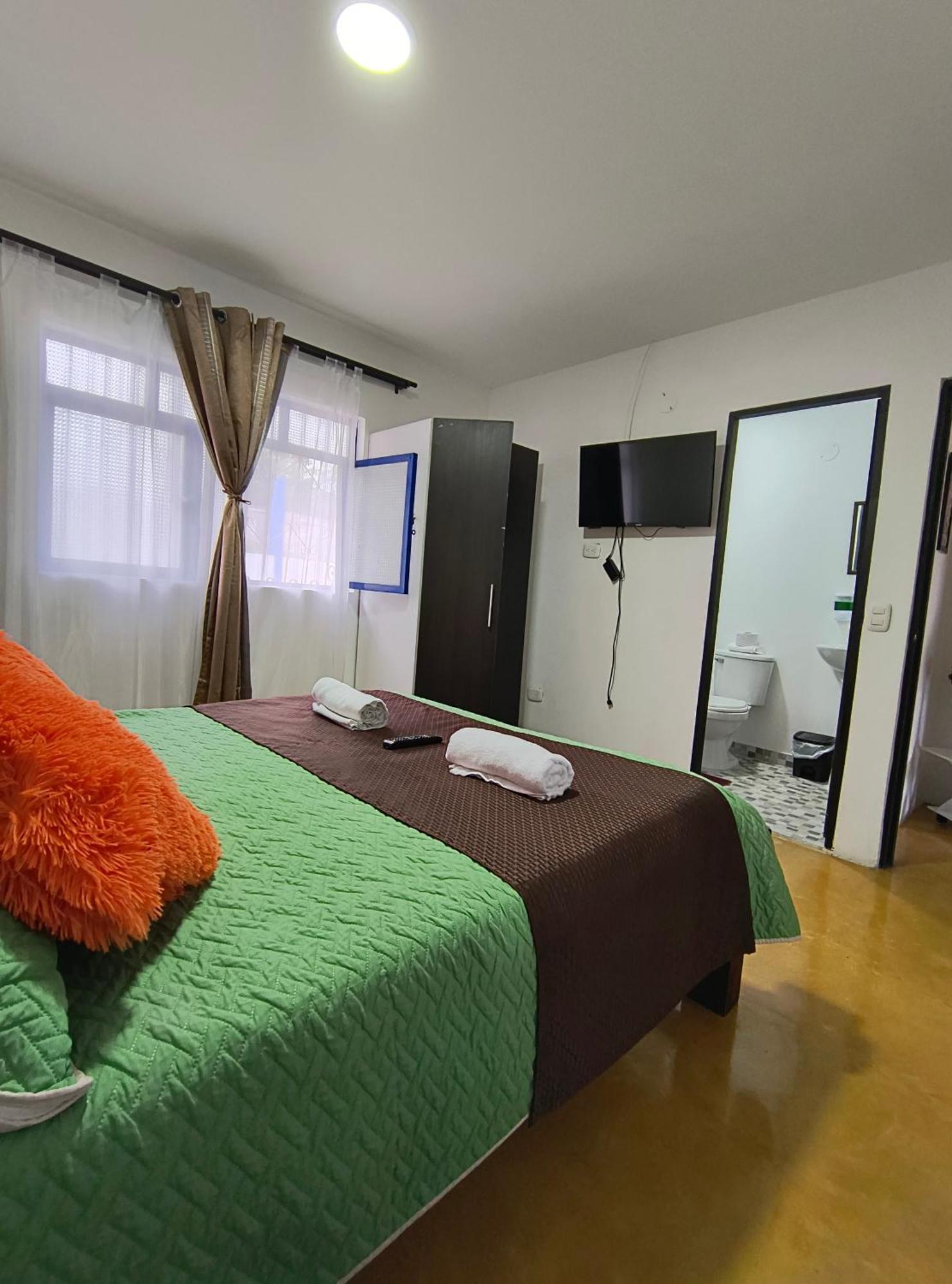 Hostal Villa Del Sol Salento Exterior photo