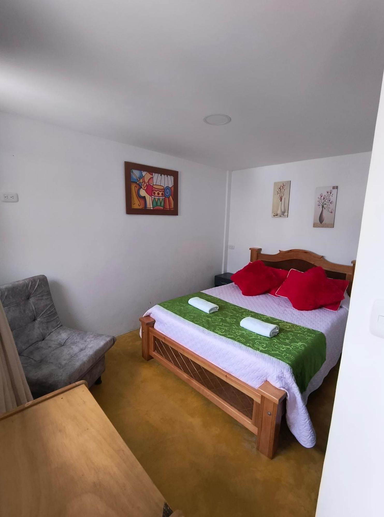 Hostal Villa Del Sol Salento Exterior photo